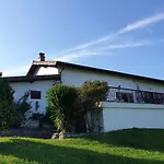 Casa Blanca Gueemes * Bareyo