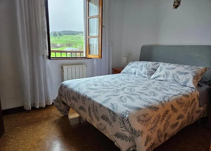 Casa Blanca Gueemes * Bareyo