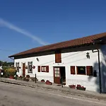 Casa Blanca Gueemes Holiday home *