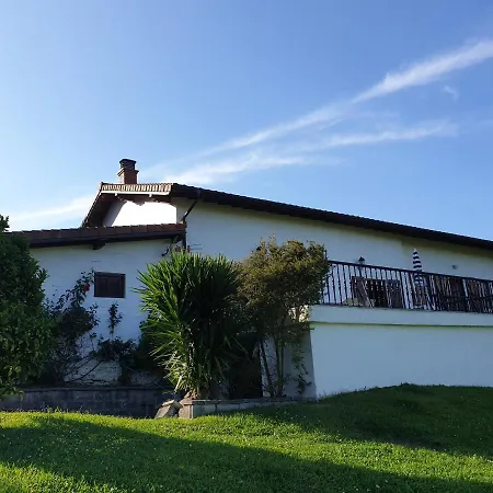 Casa Blanca Gueemes * Bareyo