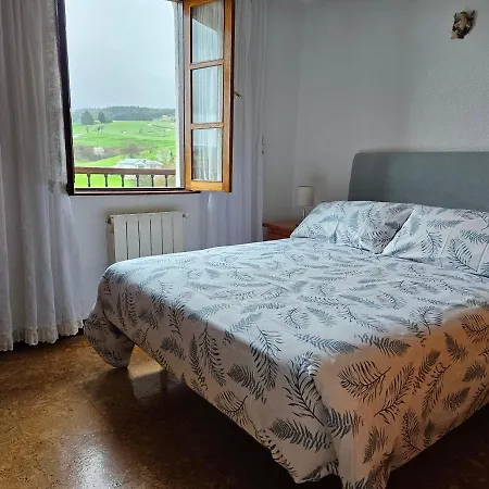 Casa Blanca Gueemes * Bareyo